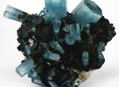 Akvamarin